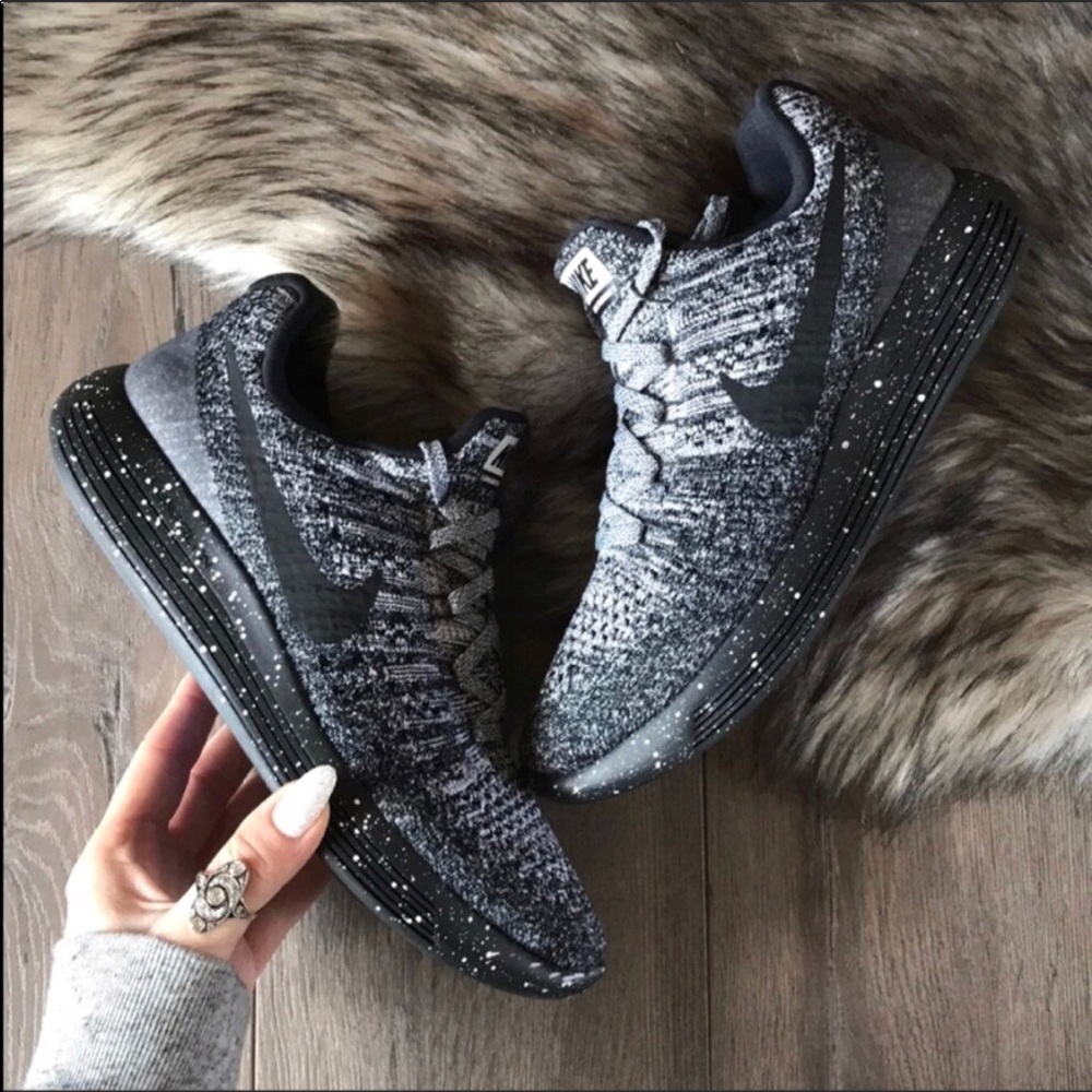 NWT Nike lunarepic flyknit 2 Oreo - Picture 3 of 8